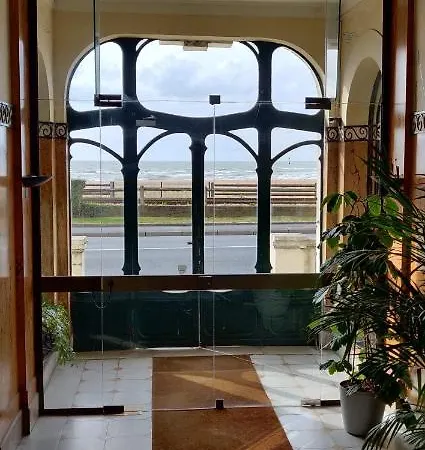 Escapade De Charme Les Pieds Dans L'eau *